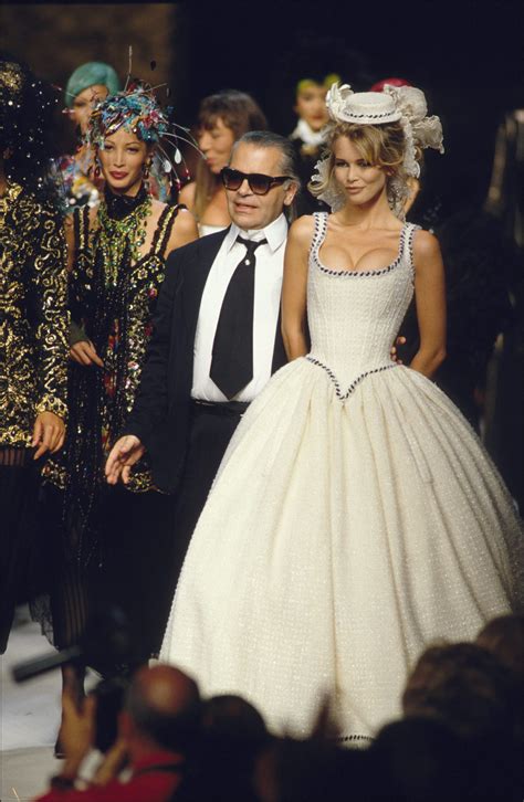 vintage fall/winter '92 chanel couture bride dress|Karl Lagerfeld’s Chanel Spring 1992 Couture Show: A .